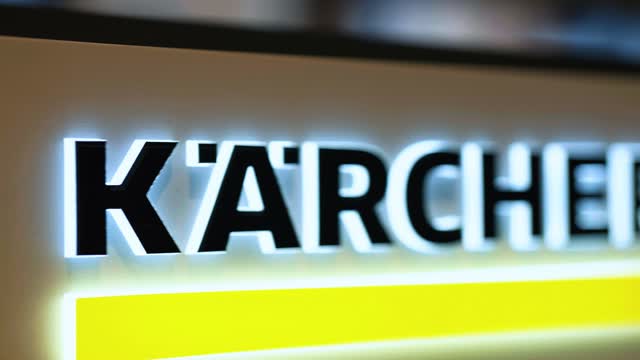 Karcher Buharlı Temizlik Makinesi Kullanıyoruz